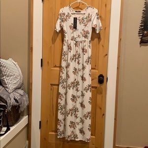 New with tags white floral dress